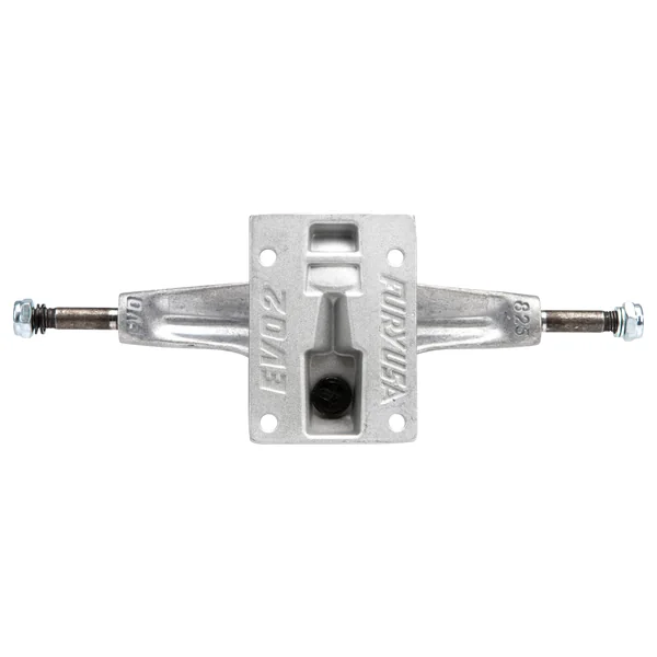1 TRUCK SKATE FURY EMBASE FORGÉE TAILLE 8.25" (20,96mm)