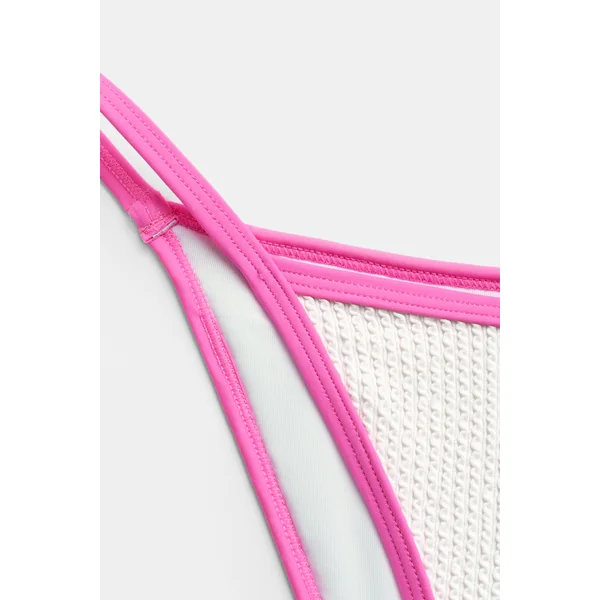 Bikini blanc plongeant