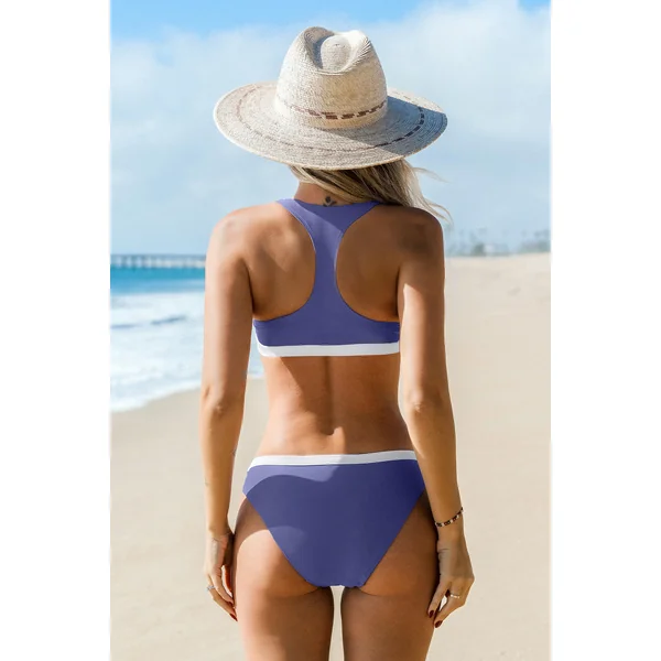 Bikini bleu col scoop jambe standard