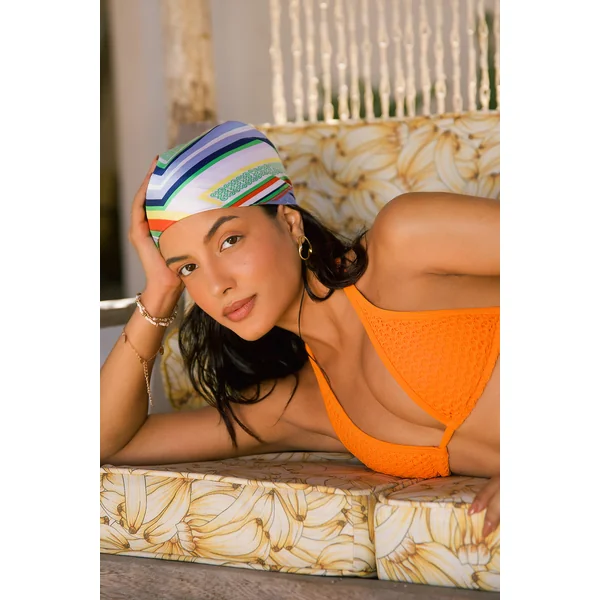 Bikini col plongeant et bas ultra échancré