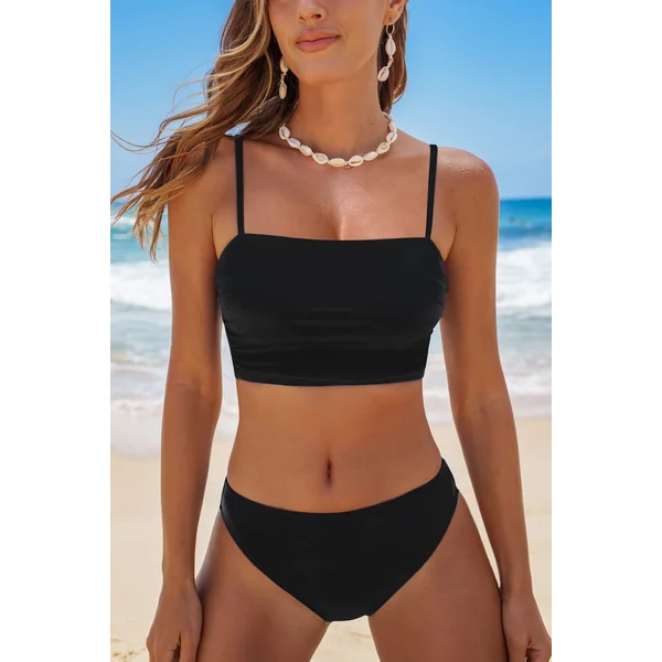 Bikini noir col carré et bas taille moyenne