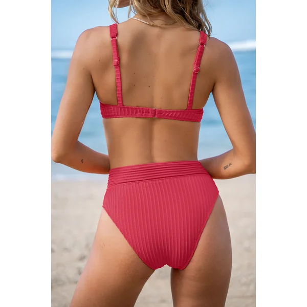 Bikini rouge bonnets souples amovibles et bas taille haute