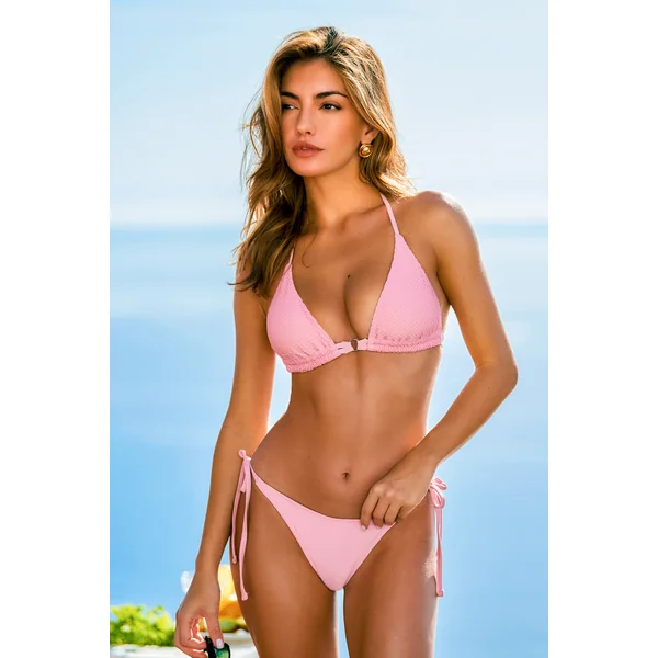 Bikini trois pièces avec paréo