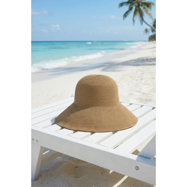 Chapeau de paille décontracté