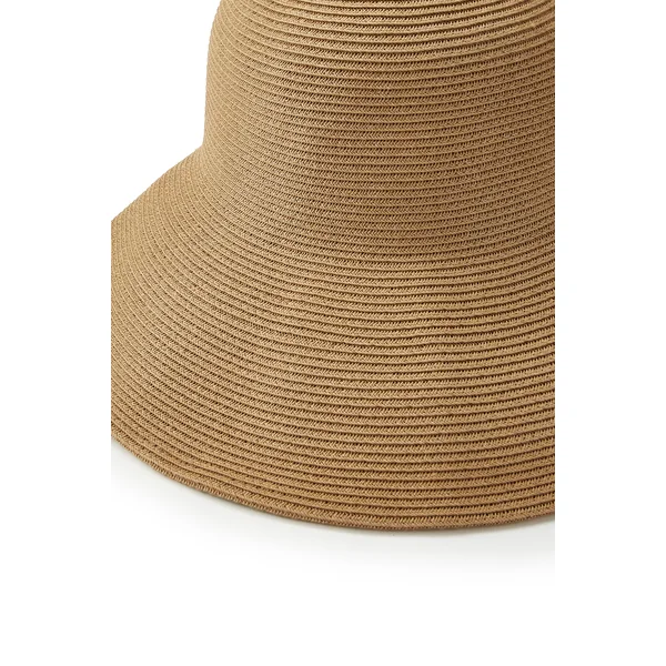 Chapeau de paille décontracté