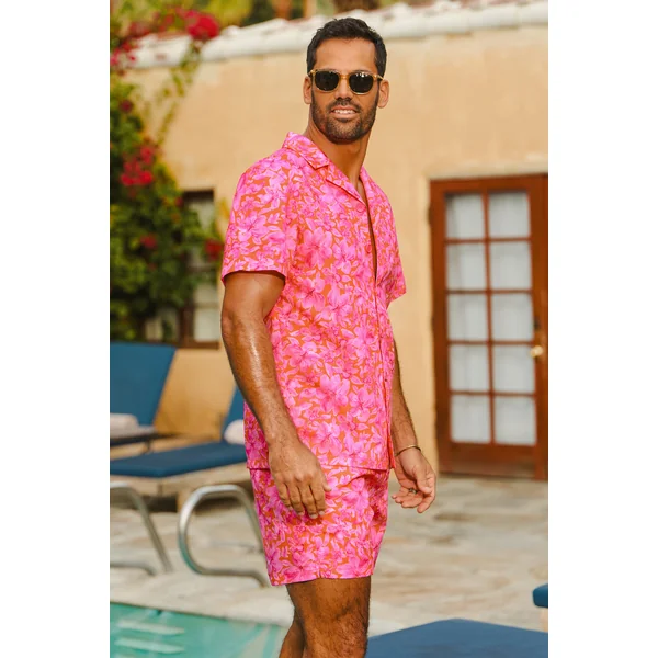 Chemise manches courtes boutons sur le devant
