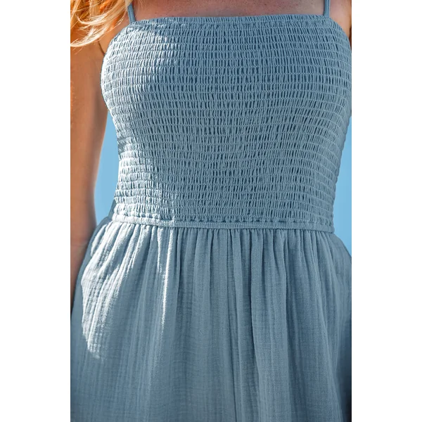 Combinaison bleue smockée