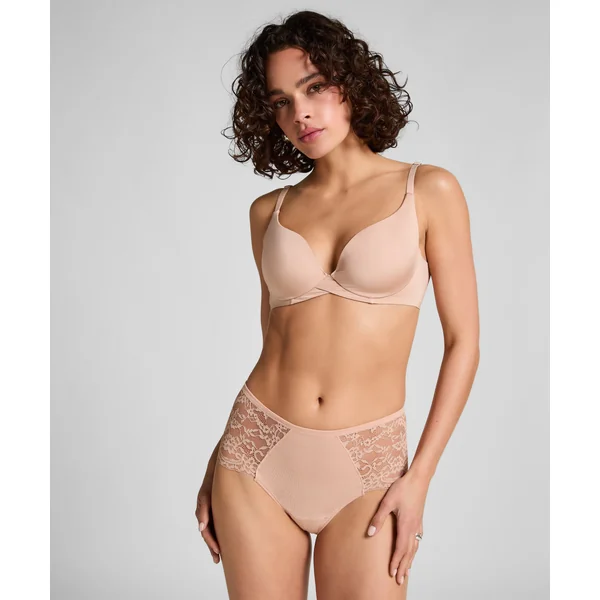 Combinaison en dentelle longueur midi - Beige