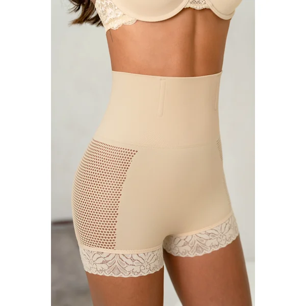 Culotte gainante couleur nude