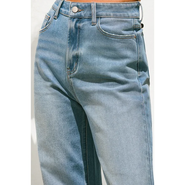 Jean bleu à poches