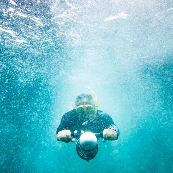Kahe Pod 600 : assistance électrique pour kayak, paddle, annexe ou snorkling
