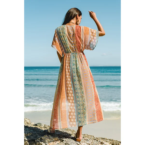Kimono cover up de plage patchwork à l’esprit côtier