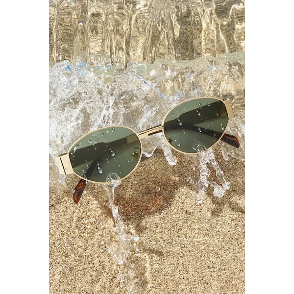 Lunettes de soleil dorées
