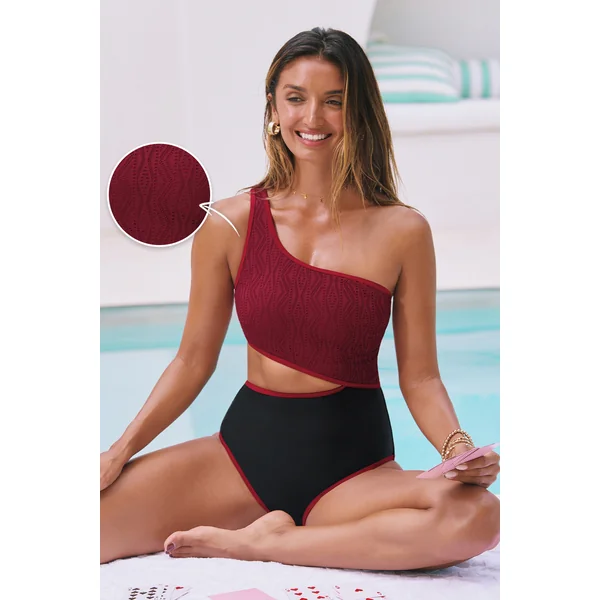 Maillot de bain une pièce bicolore échancré
