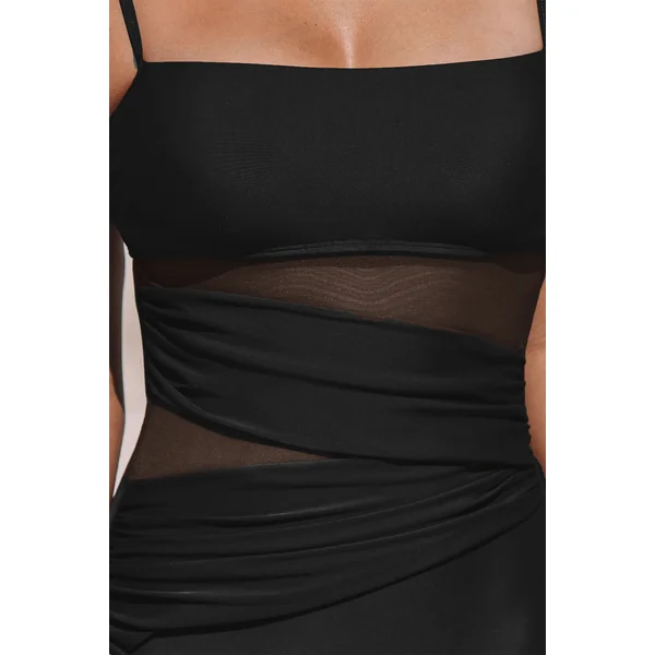 Maillot de bain une pièce ventre plat noir col carré