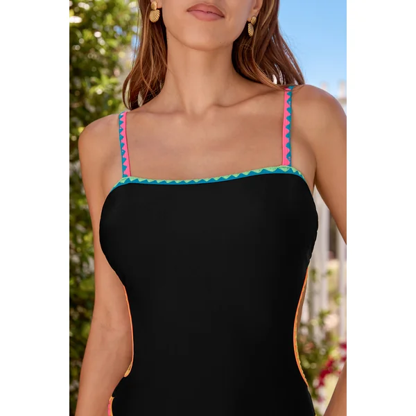 Monokini noir col carré et bas jambe standard