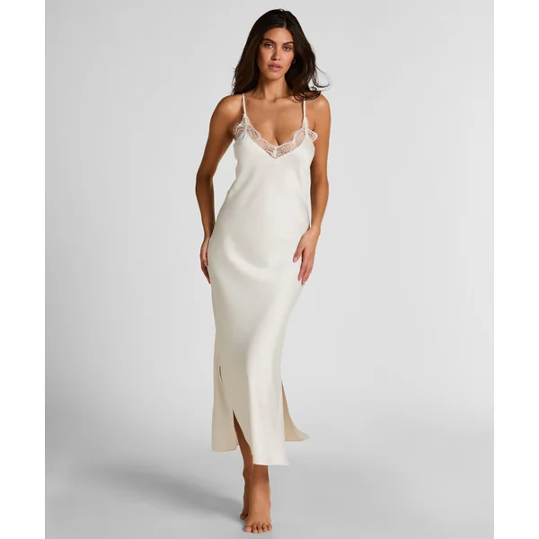 Nuisette longue en satin - Blanc