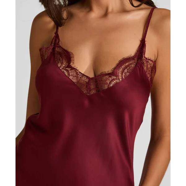 Nuisette longue en satin - Rouge