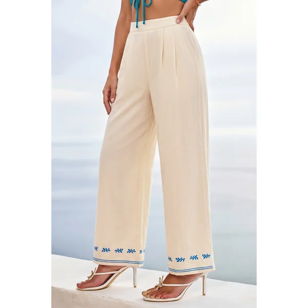 Pantalon beige à l’inspiration nature