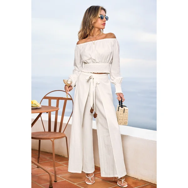 Pantalon blanc nouer à la taille