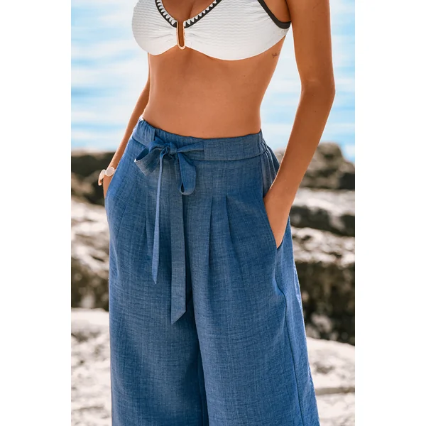 Pantalon bleu avec cordon