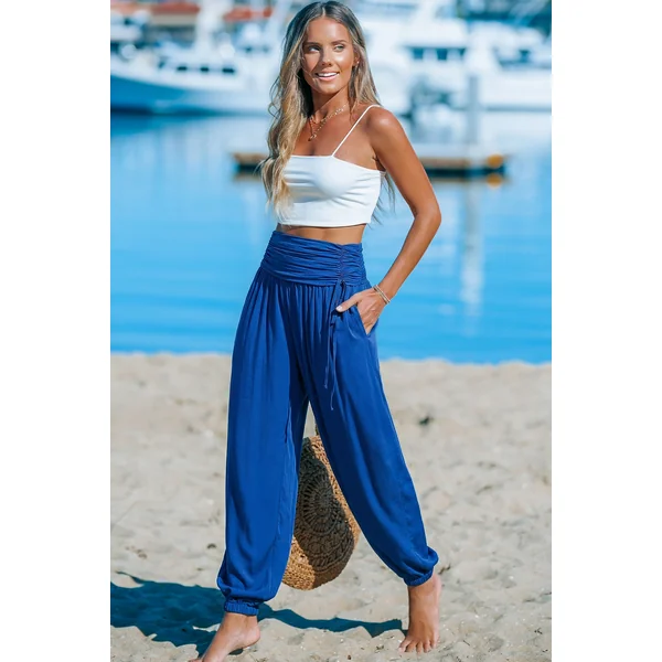 Pantalon bleu à l’énergie joyeuse