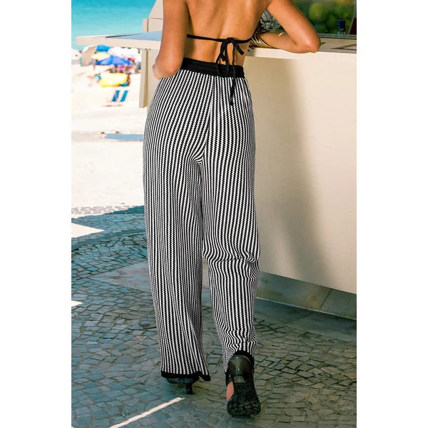 Pantalon à rayures jambe droite