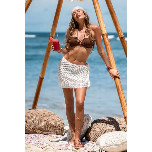 Paréo cover up de plage blanc pour balades au coucher du soleil