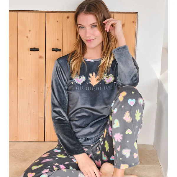 Pyjama en velours gris foncé imprimé coeurs colorés