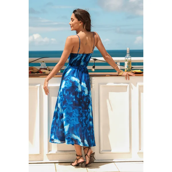 Robe abstraite bleue anneau en O