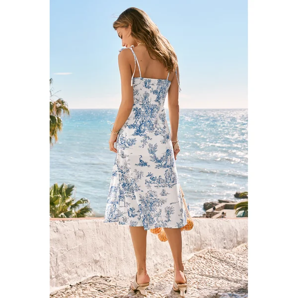 Robe bleue dos smocké