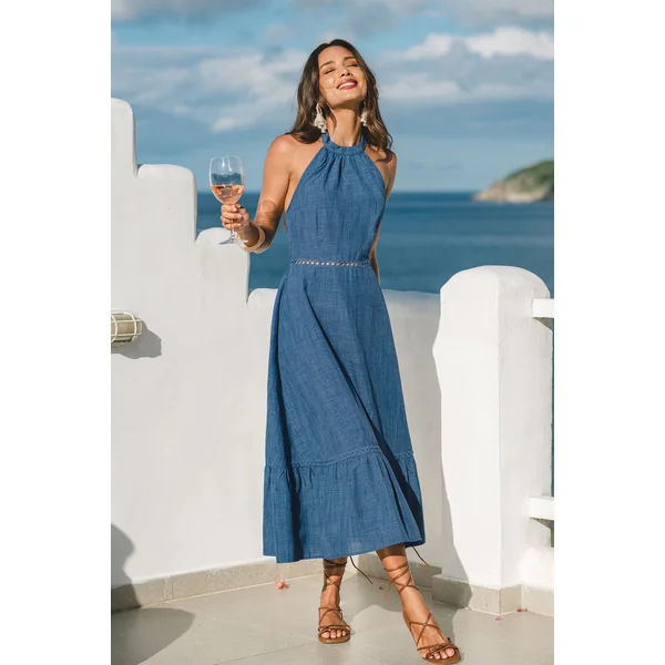 Robe col haut sans manches