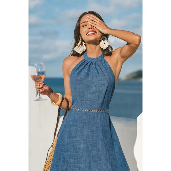 Robe col haut sans manches