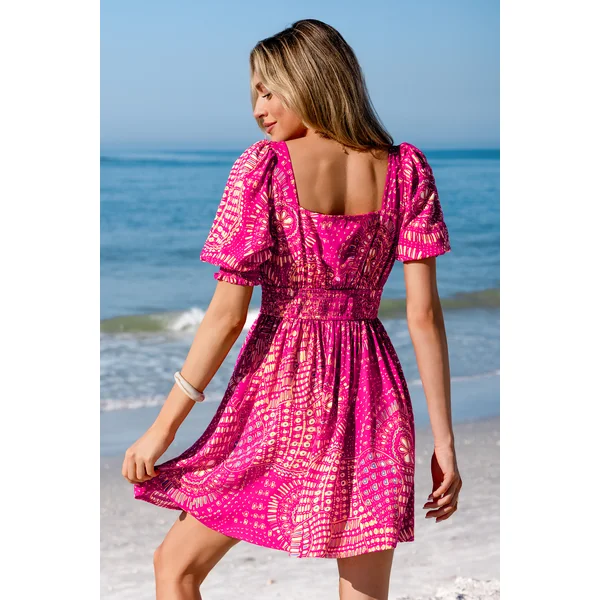 Robe courte abstraite manches bouffantes