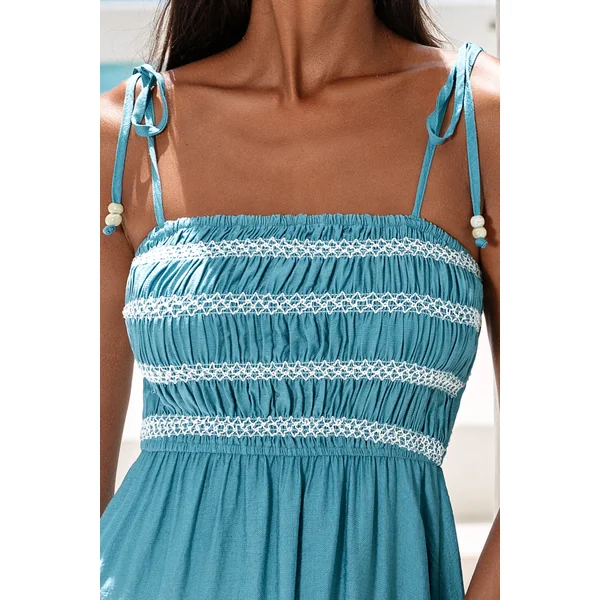 Robe courte bleue à l’esprit western
