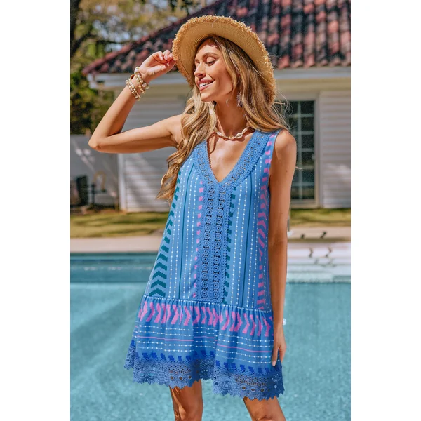 Robe courte cover up de plage géométrique au style moderne