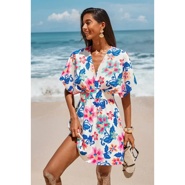 Robe courte fleurie pour toutes les occasions