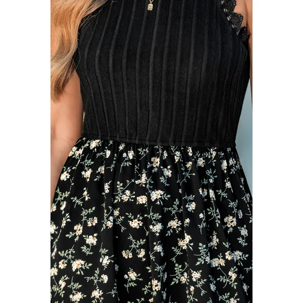 Robe courte florale col rond sans manches