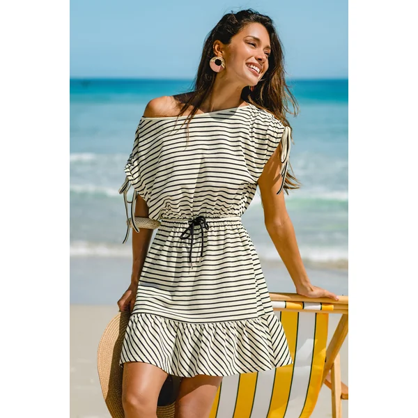 Robe courte rayée estivale