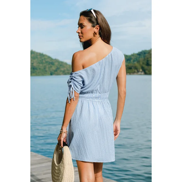 Robe courte rayée sans manches