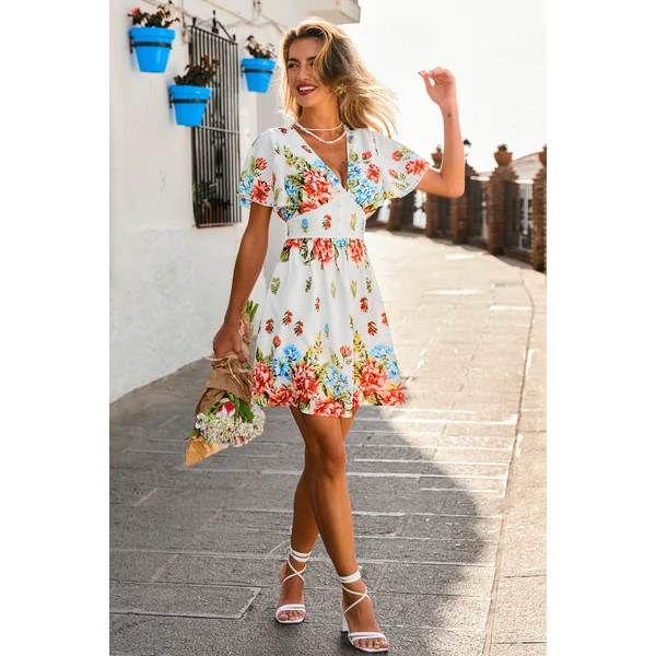 Robe courte tissée manches courtes