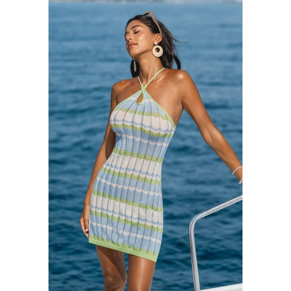 Robe courte à rayures en tricot