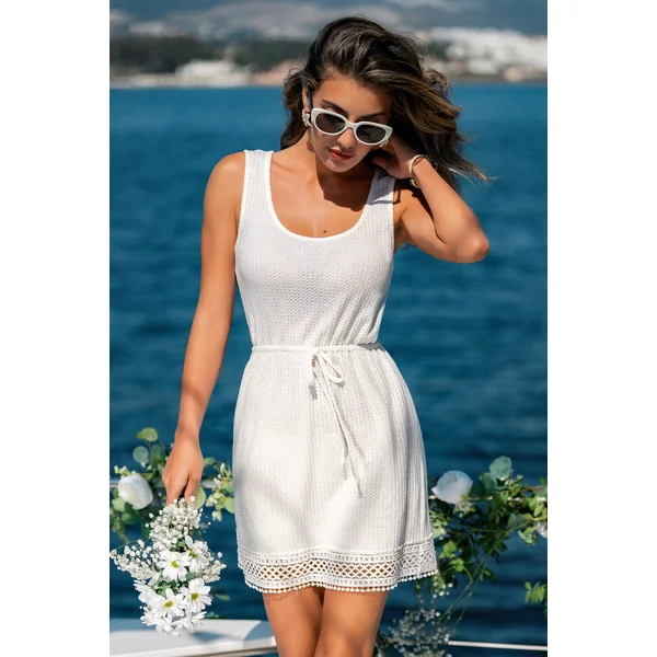 Robe cover up blanche col scoop