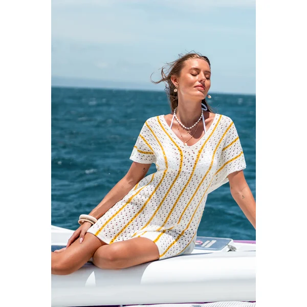 Robe cover up blanche courte manches courtes