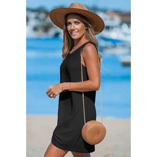 Robe cover up sans manches à ourlet torsadé noire