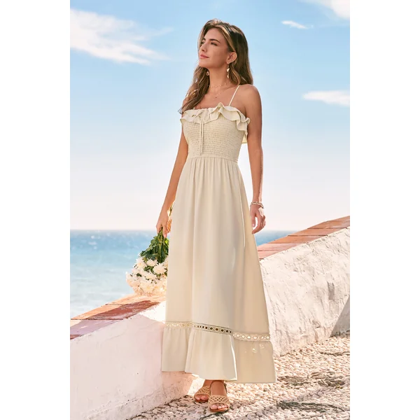 Robe longue beige smockée