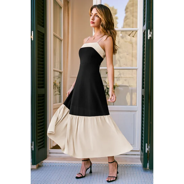 Robe longue bicolore col carré sans manches