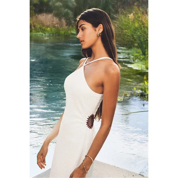 Robe longue blanche col haut