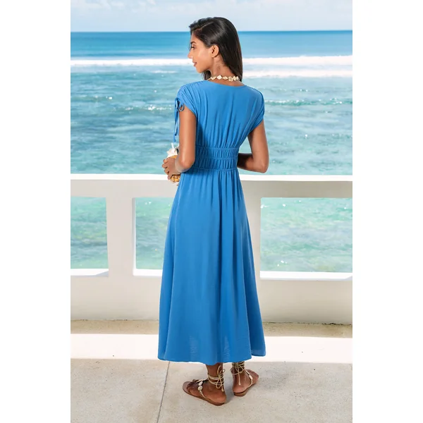 Robe longue bleue au style décontracté