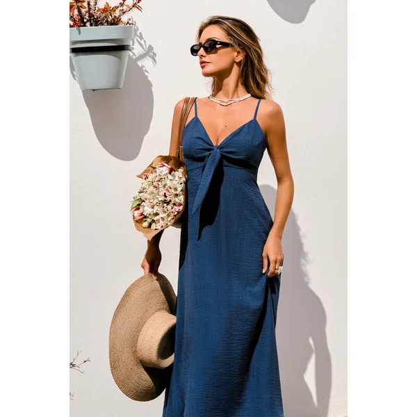 Robe longue bleue col V